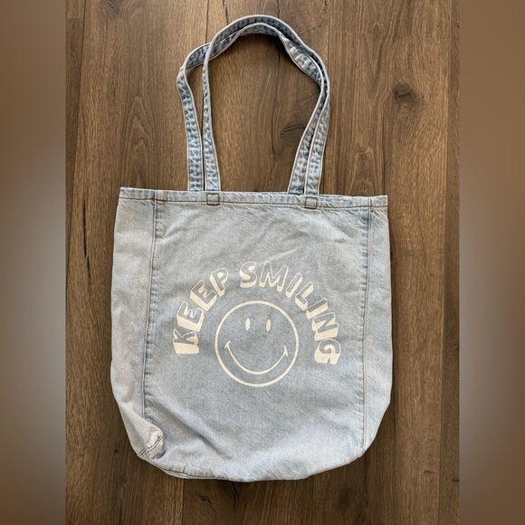 American Eagle Outfitters Keep Smiling Denim Tote Bag - Picture 2 of 10